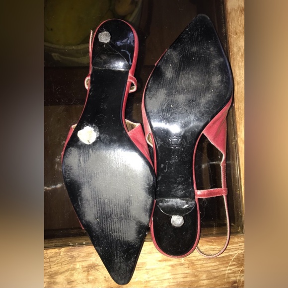FIRST CLASS Red kitten heels - Picture 4 of 4